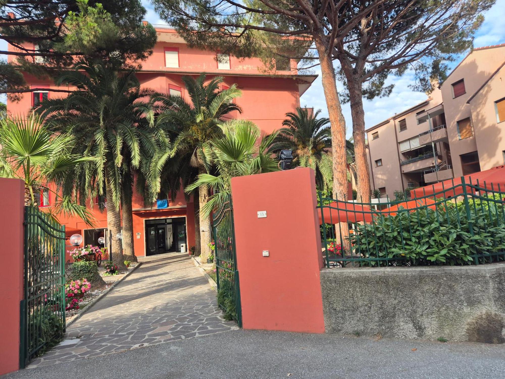 Deluxe 4 Bedrooms In Fegina Monterosso Apartamento *